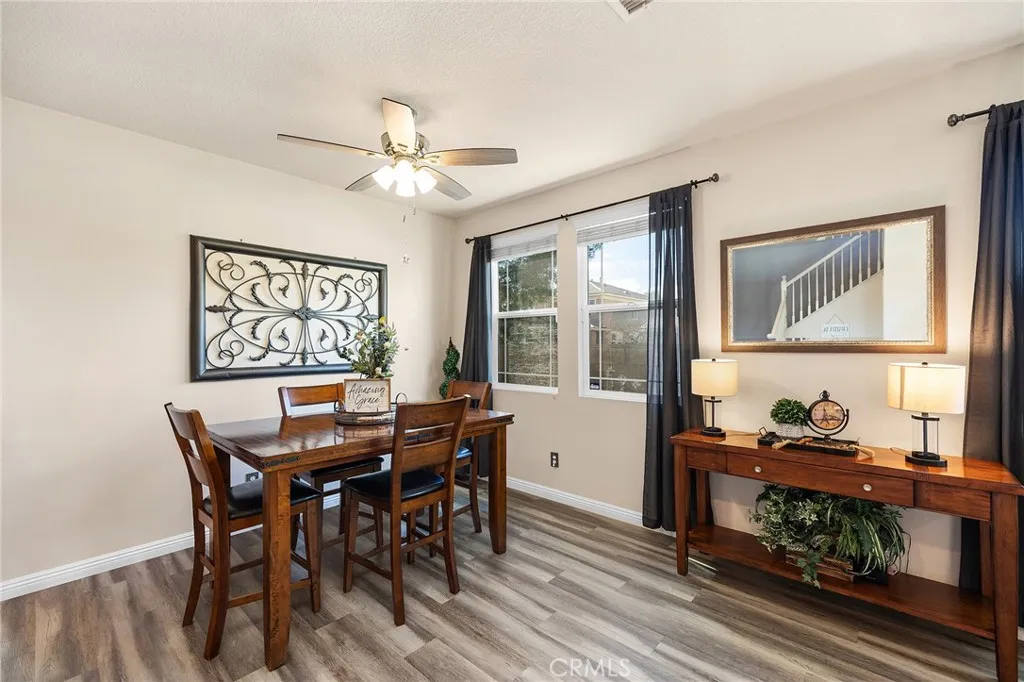 169 Carnelian Court, Hemet, California 92543 home-pic-4